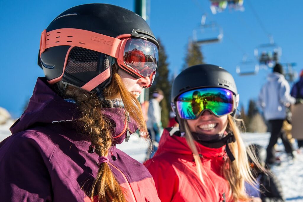 Consejos para elegir una mascara de esquí y no dañarte los ojos en la nieve